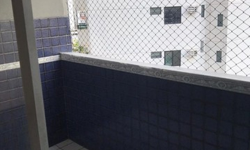 Aluga-Se Apartamento...