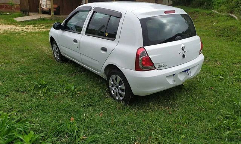 Renault Clio 2014/15...