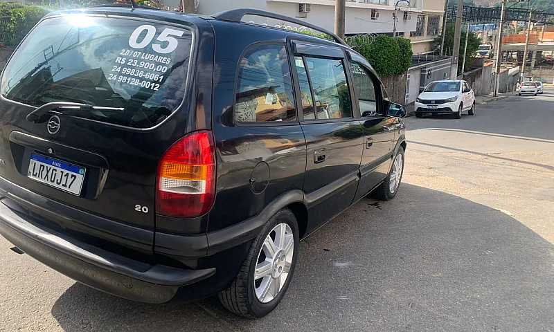 Chevrolet Zafira Eli...