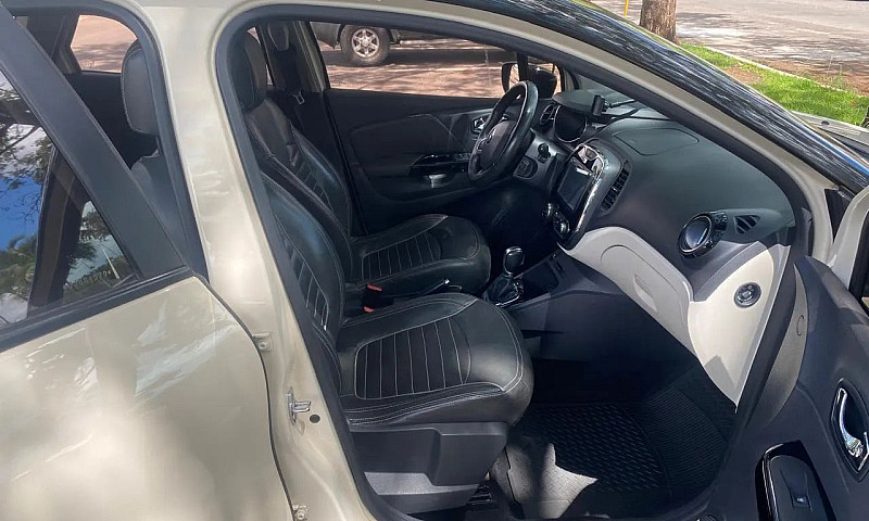 Renault Captur Inten...