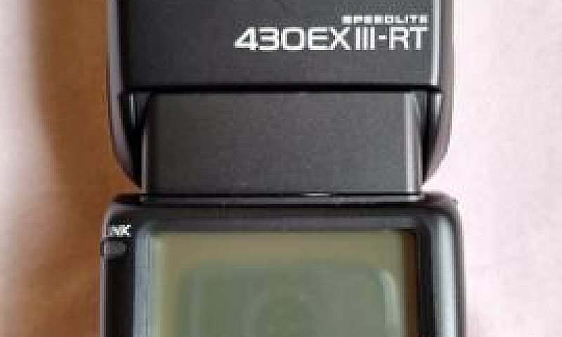 Vendo Flash Canon 43...