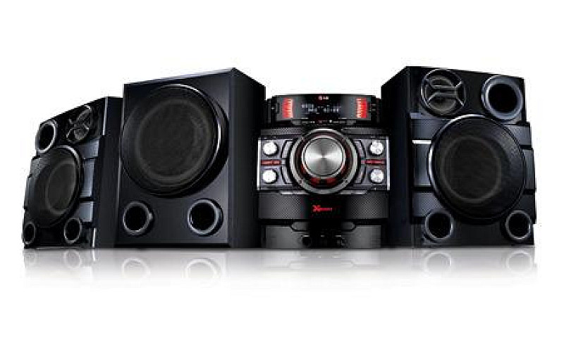 Lg Xboom Cm8440...