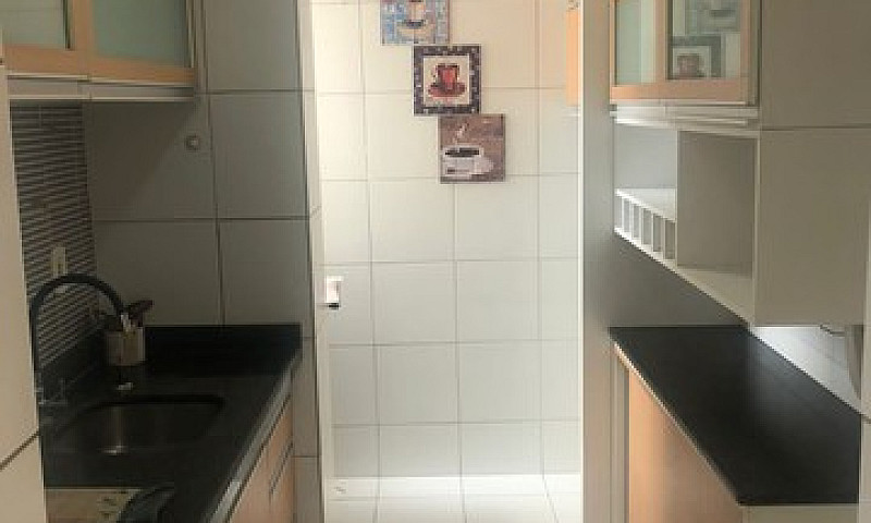 Apartamento Com Móve...