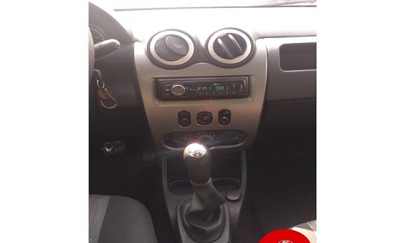 Renault Logan Expres...