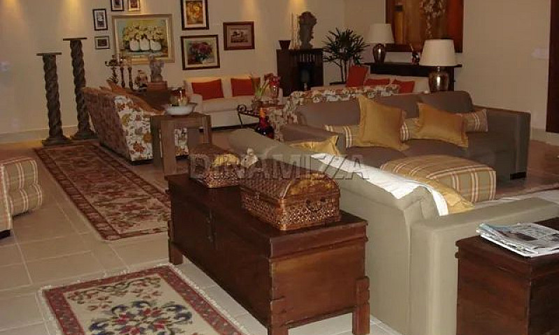 Casa Padrão Em Condo...