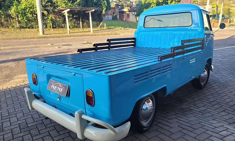 Kombi Pick Up...