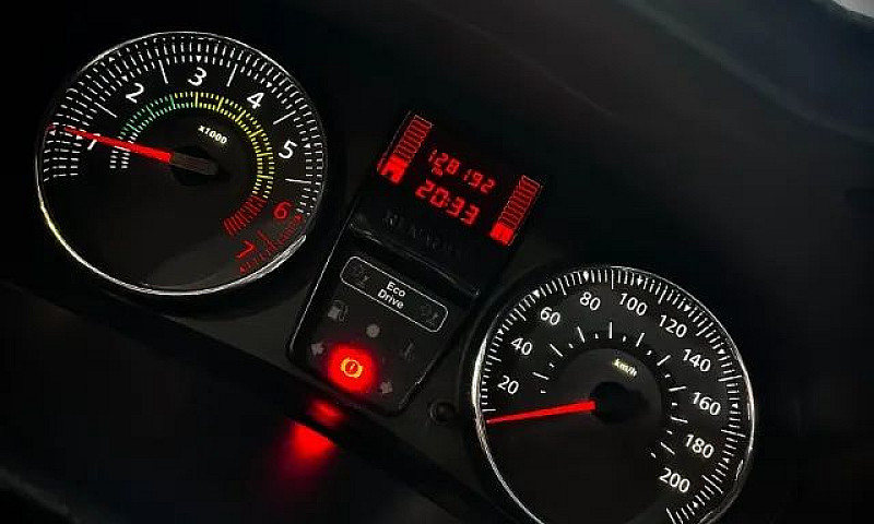 Renault Clio Express...