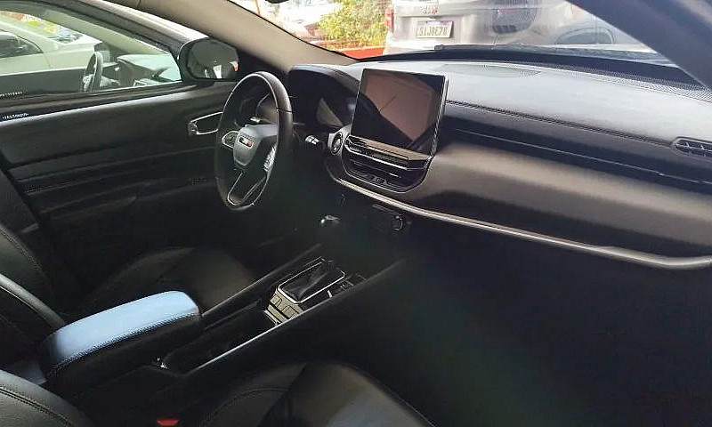 Jeep Compass Long. T...