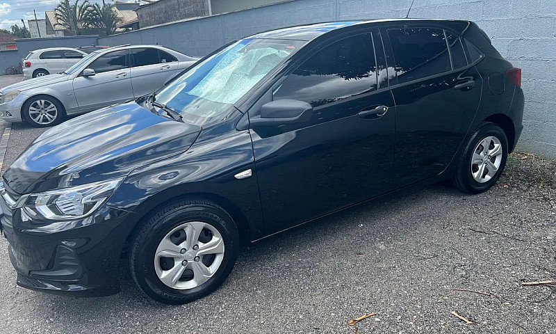 Chevrolet Onix Hatch...