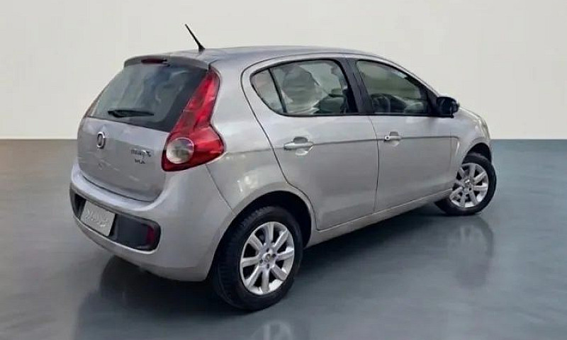 Fiat Palio Attractiv...