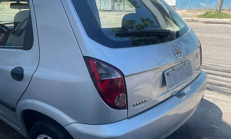 Chevrolet Celta Spir...