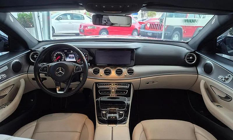 Mercedes-Benz E-250 ...