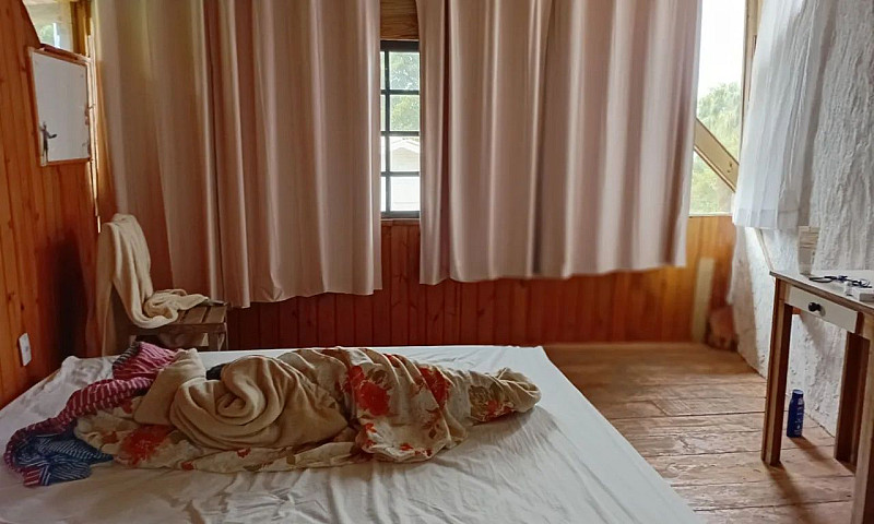 Alugo Quarto Beira D...
