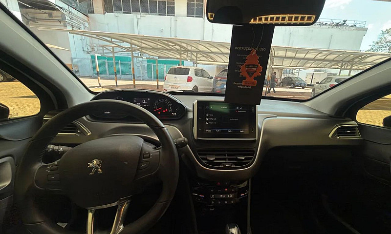 Peugeot 2008 Style 1...