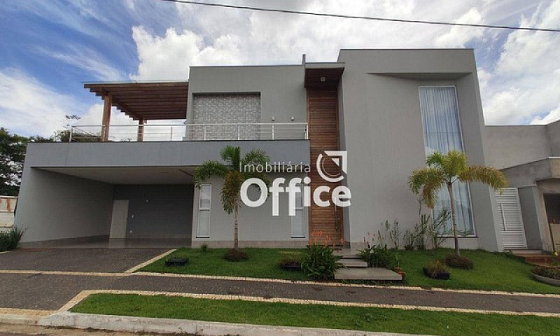 Casa Com 4 Suítes À ...