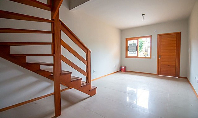 Casa Com 2 Dormitóri...