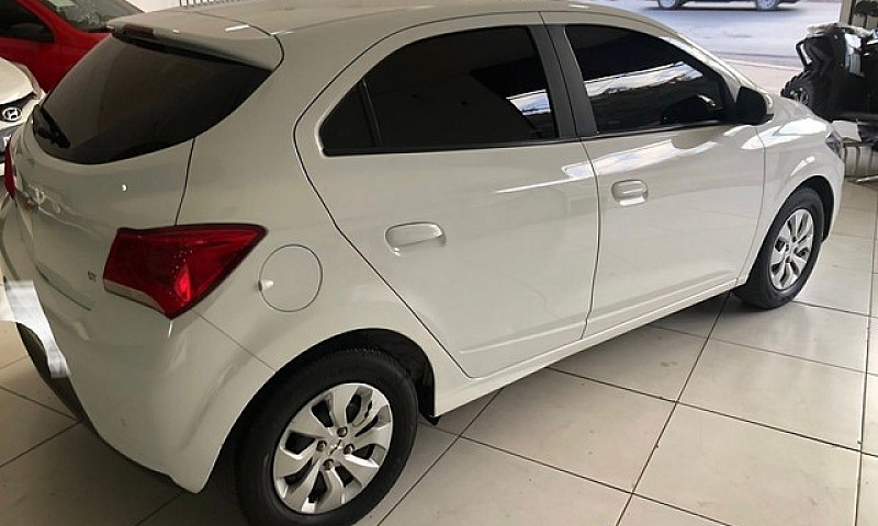 Gm Onix Lt 1.0 Ano 2...
