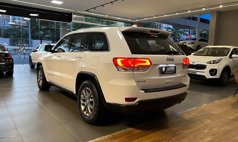 Grand Cherokee Lared...
