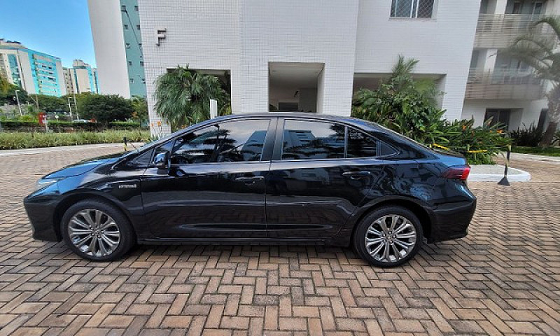 Corolla Hydrido 2020...