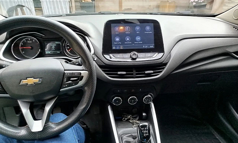 Chevrolet Onix Plus ...