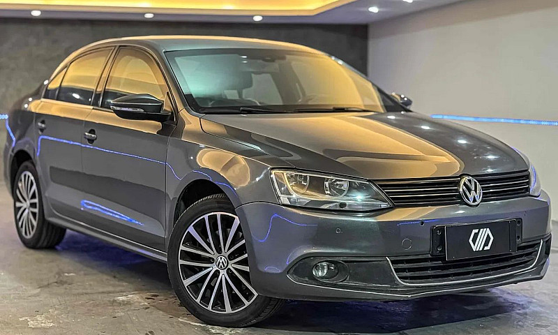 Volkswagen Jetta Com...