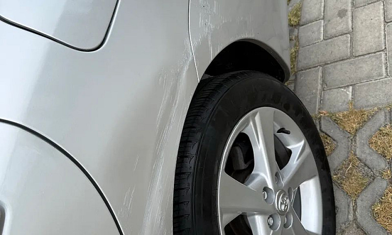 Toyota Corolla Gli 1...