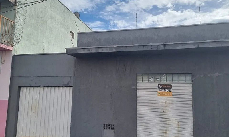 Casa À Venda No Bair...