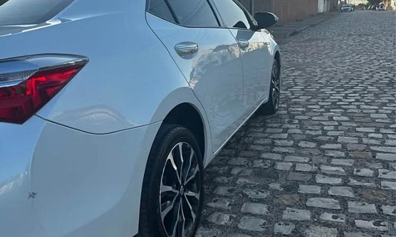 Toyota Corolla Xei 2...