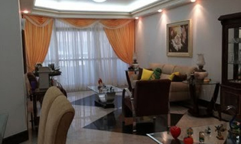 Excelente Apartament...