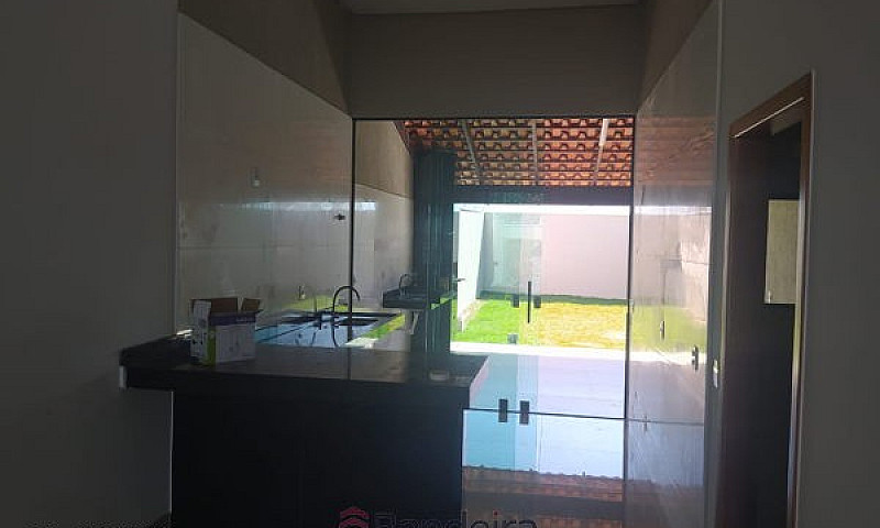 Casa  Com 3 Quartos ...
