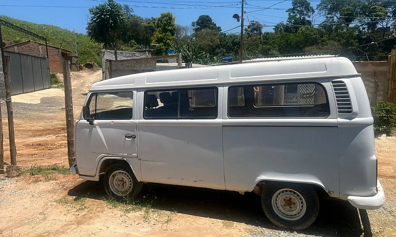 Volkswagen Kombi Fur...