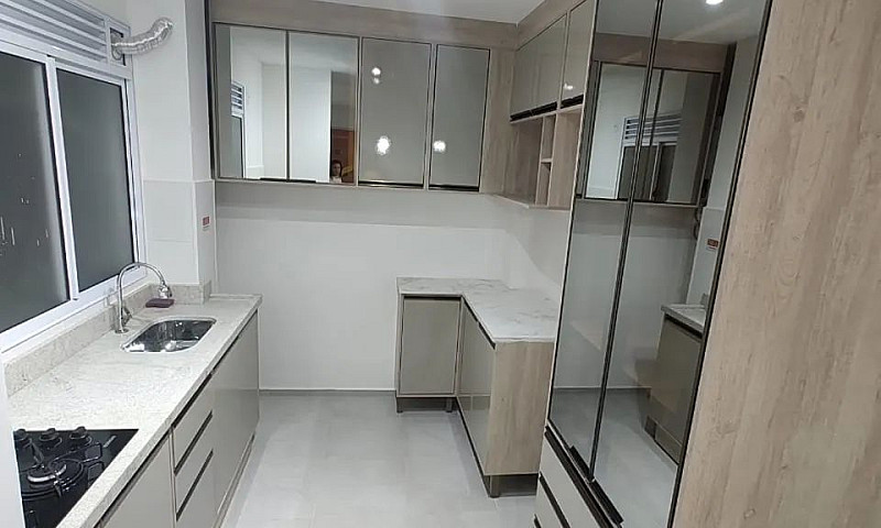 Apartamento Com Móve...