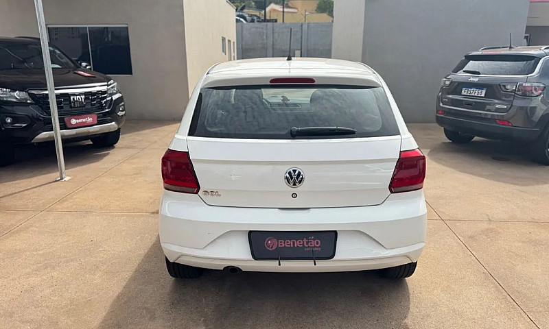 Volkswagen Gol 1.6 8...