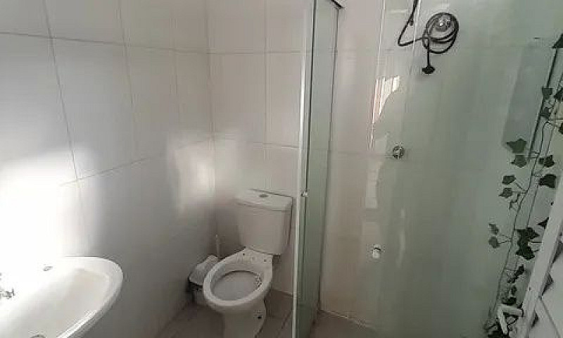 Aluga-Se Apartamento...