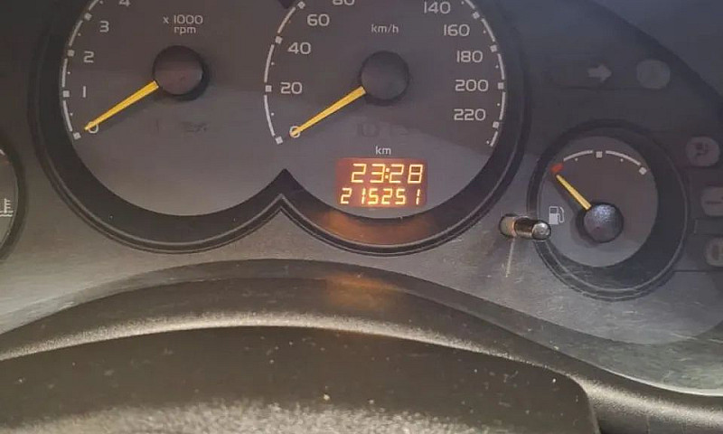 Chevrolet Corsa Sed....