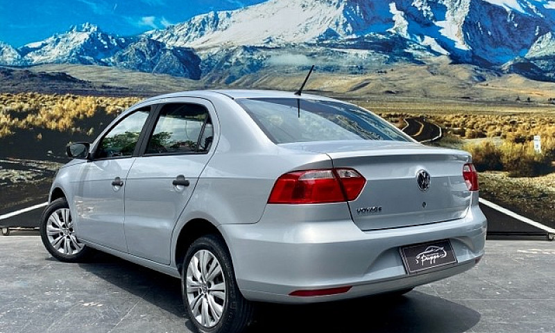 Volkswagen Voyage Ms...