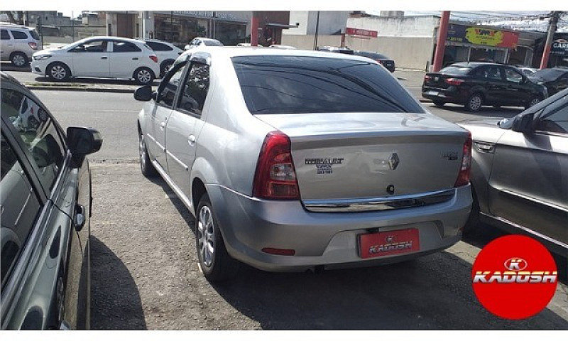 Renault Logan Expres...