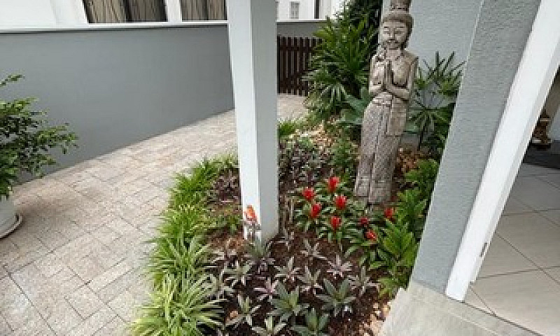 Vendo Casa 5 Quartos...