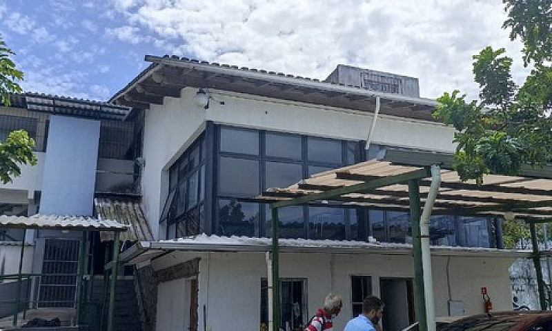 Casa Jacaraípe Vendo...