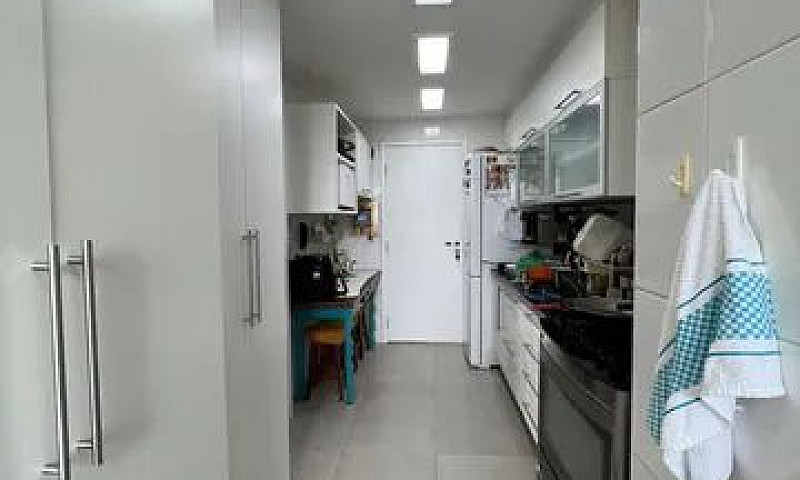 . Mansão Aliete Viei...