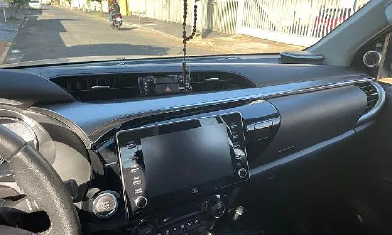 Hilux Prata ...
