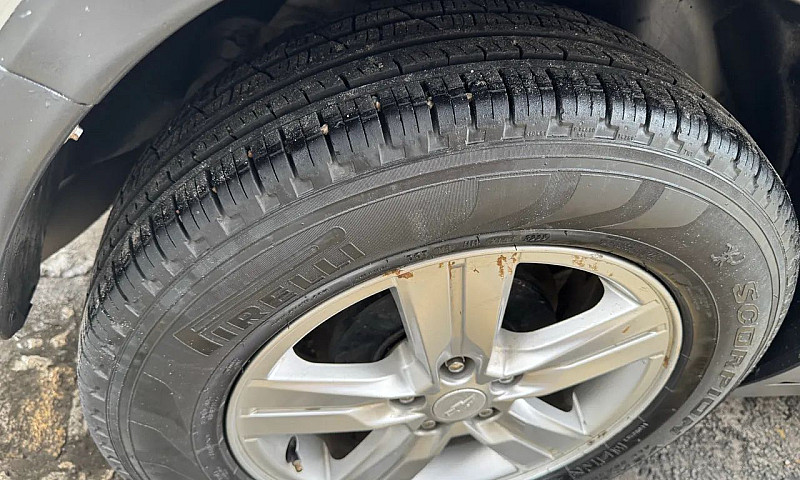 Chevrolet Tracker Lt...