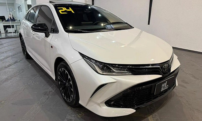 Toyota Corolla Cross...