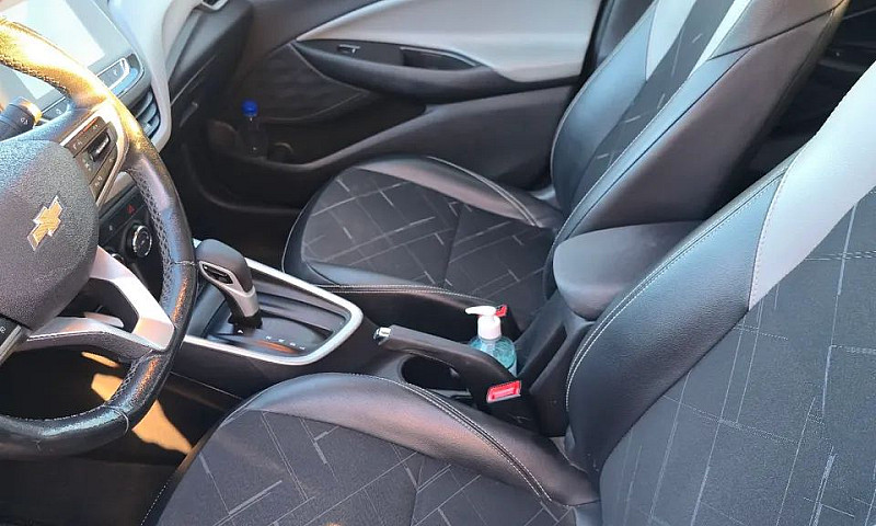 Chevrolet Onix Hatch...