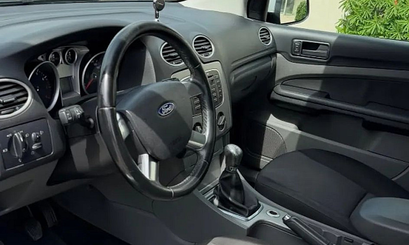 Ford Focus 1.6 S/Se/...