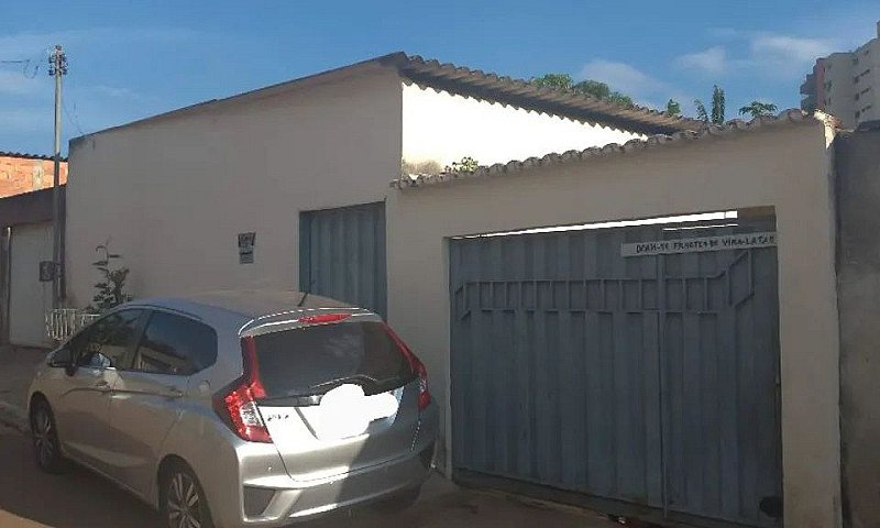 Casa 2/4 Jardim Goiá...