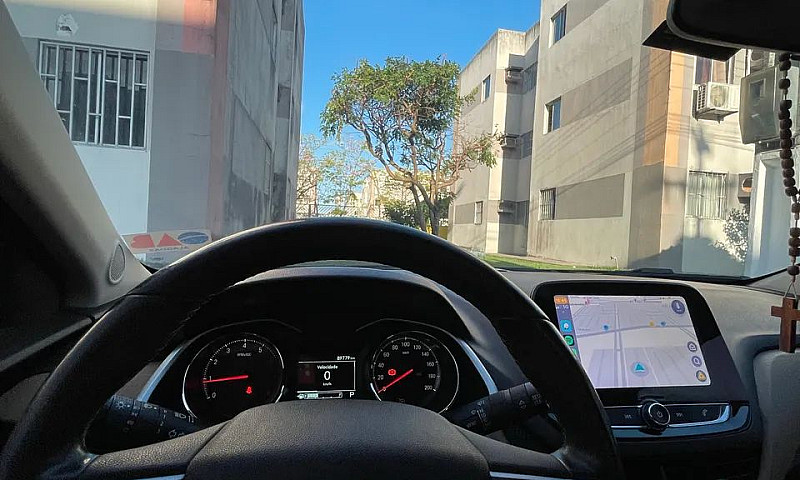 Chevrolet Onix Plus ...