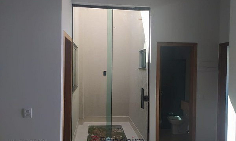 Casa  Com 3 Quartos ...