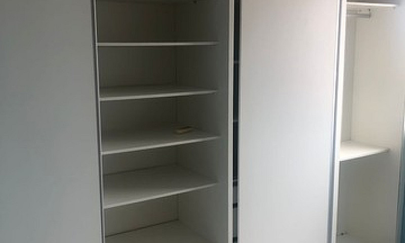 Apartamento Com Móve...