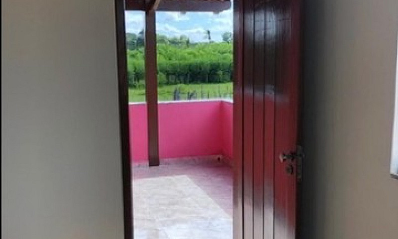 Vende-Se Duplex Em C...